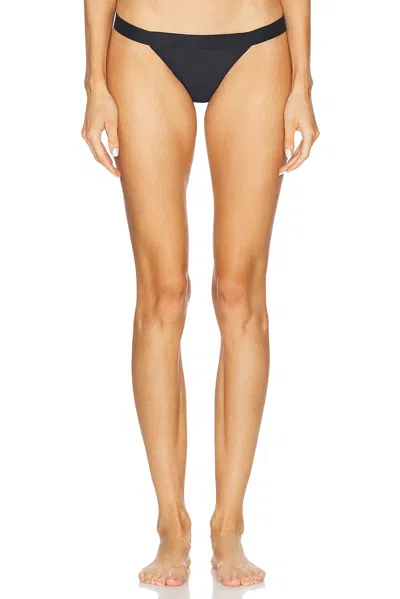 NEGATIVE UNDERWEAR SIEVE THONG