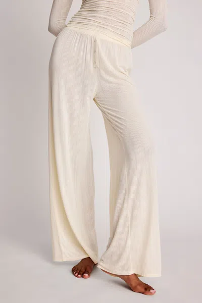 Negative Whipped Track Pant In Cream