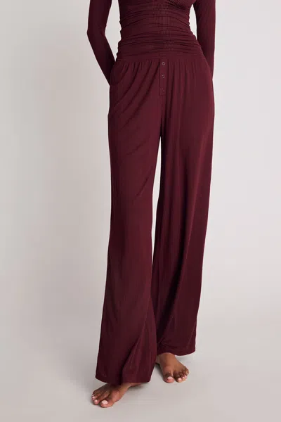 Negative Whipped Track Pant In Garnet