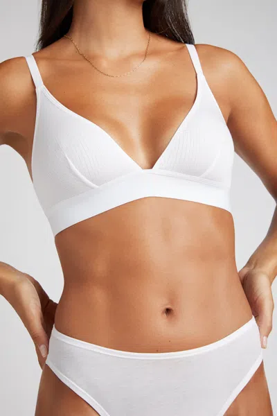 Negative Whipped Triangle Bra In White