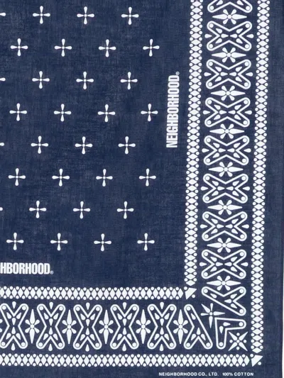 Neighborhood Cross-patterned Scarf In Blue