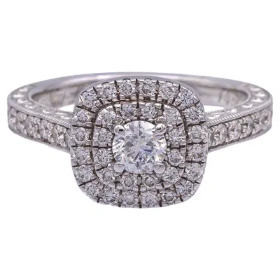 Pre-owned Neil Lane 14 Karat White Gold Cluster 0.85 Carat Total Weight Engagement Ring
