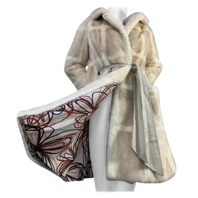 Pre-owned Neiman Marcus 1960  Window Pane Grid Design Mink Coat In Blonde & Cream In White