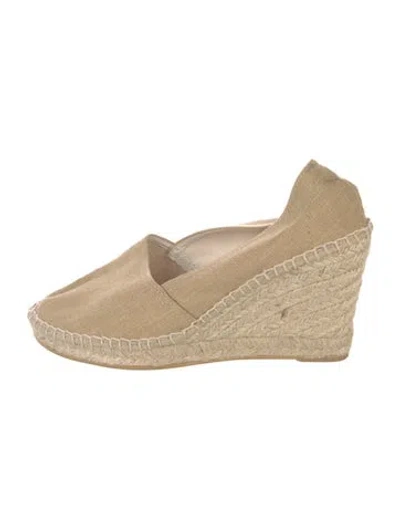 Pre-owned Neiman Marcus Canvas Whipstitch Trim Pumps In Neutrals