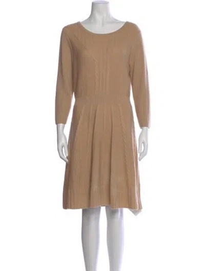 Pre-owned Neiman Marcus Cashmere Knee-length Dress In Neutral