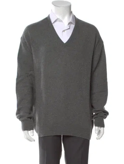 Pre-owned Neiman Marcus Cashmere V-neck Pullover In Gray