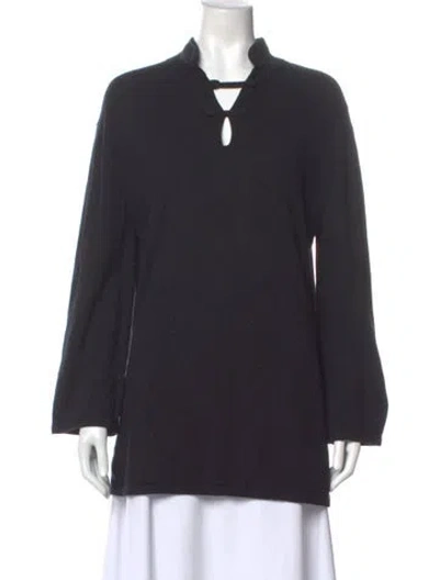 Pre-owned Neiman Marcus Cashmere V-neck Sweater In Black