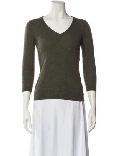 Pre-owned Neiman Marcus Cashmere V-neck Sweater In Gray