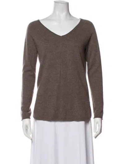 Pre-owned Neiman Marcus Cashmere V-neck Sweater In Gray