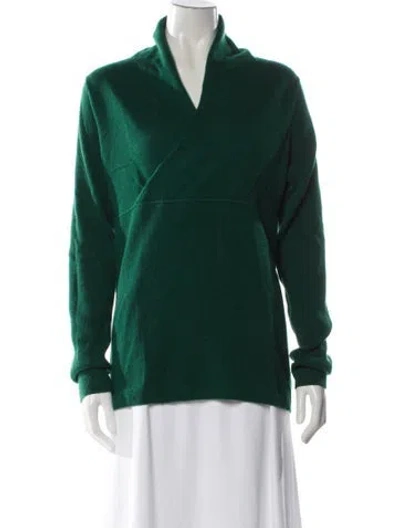 Pre-owned Neiman Marcus Cashmere V-neck Sweater In Green