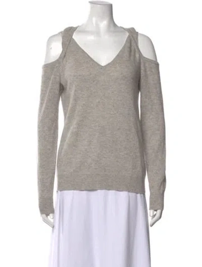 Pre-owned Neiman Marcus Cashmere V-neck Sweater In Grey