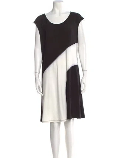 Pre-owned Neiman Marcus Colorblock Pattern Knee-length Dress In Black