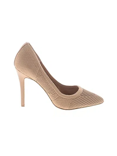 Pre-owned Neiman Marcus Heels In Tan