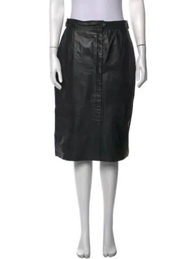 Pre-owned Neiman Marcus Leather Knee-length Skirt In Black