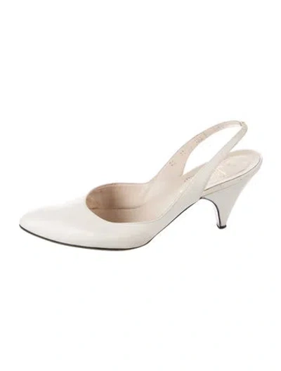 Pre-owned Neiman Marcus Leather Slingback Pumps In Neutral