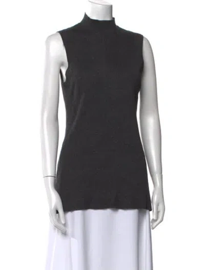 Pre-owned Neiman Marcus Mock Neck Sleeveless Top In Gray