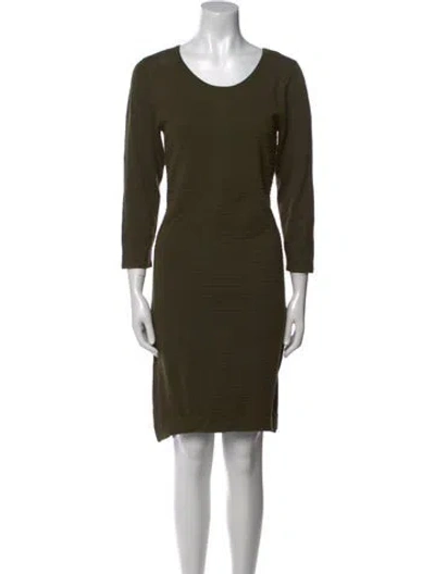 Pre-owned Neiman Marcus Scoop Neck Knee-length Dress In Green