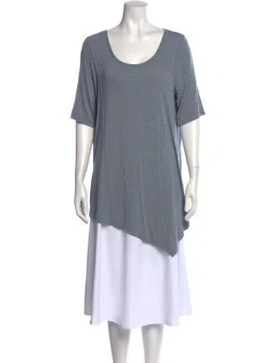 Pre-owned Neiman Marcus Scoop Neck Short Sleeve Top In Gray
