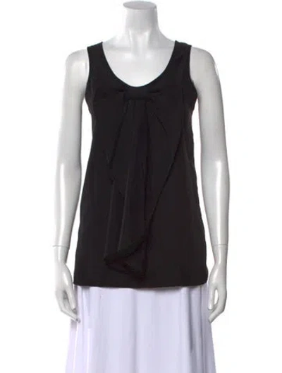 Pre-owned Neiman Marcus Scoop Neck Sleeveless Top In Black