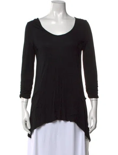 Pre-owned Neiman Marcus Scoop Neck Three-quarter Sleeve Top In Black