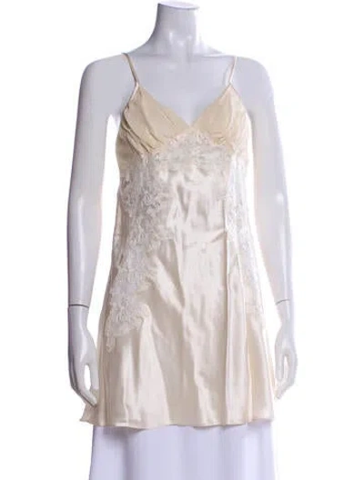 Pre-owned Neiman Marcus Silk Lace Pattern Blouse In White