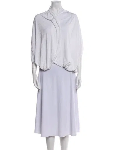 Pre-owned Neiman Marcus Silk Scarf In White