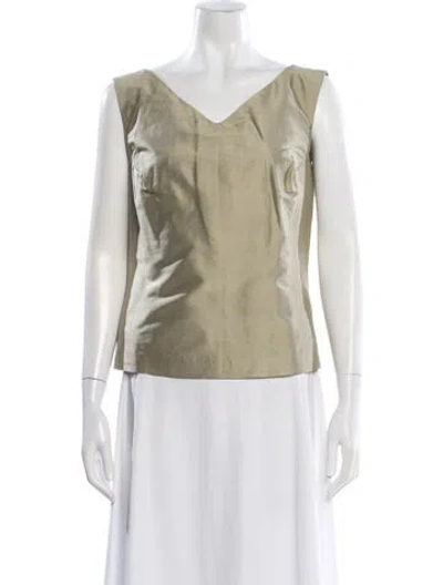 Pre-owned Neiman Marcus Silk V-neck Top In Green