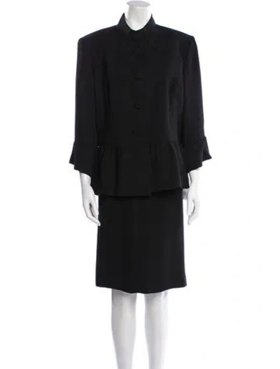 Pre-owned Neiman Marcus Skirt Suit In Black