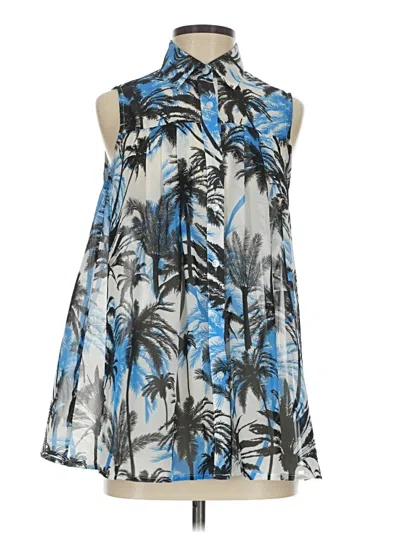 Neiman Marcus Sleeveless Blouse In Blue