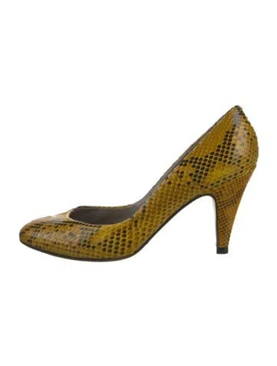 Pre-owned Neiman Marcus Snakeskin Animal Print Pumps In Yellow