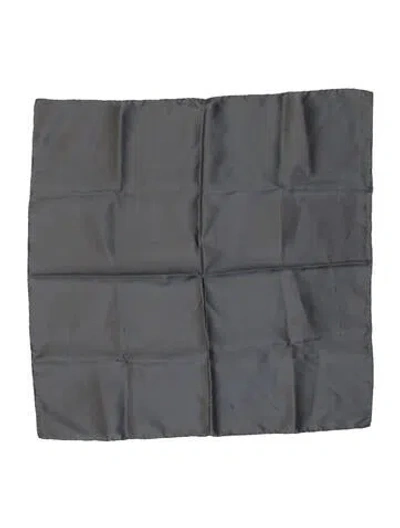Pre-owned Neiman Marcus Solid Silk Pocket Square In Gray
