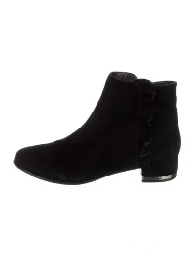 Pre-owned Neiman Marcus Suede Chelsea Boots In Black