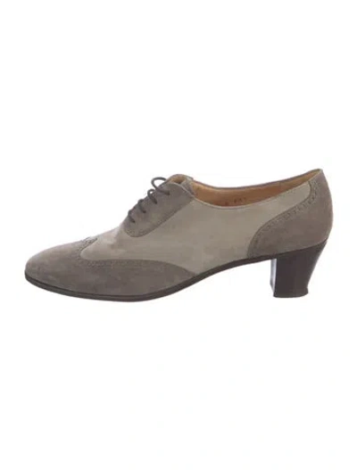 Pre-owned Neiman Marcus Suede Colorblock Pattern Pumps In Gray