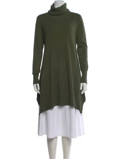 Pre-owned Neiman Marcus Turtleneck Sweater In Green