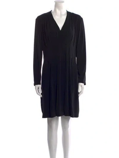 Pre-owned Neiman Marcus V-neck Mini Dress In Black