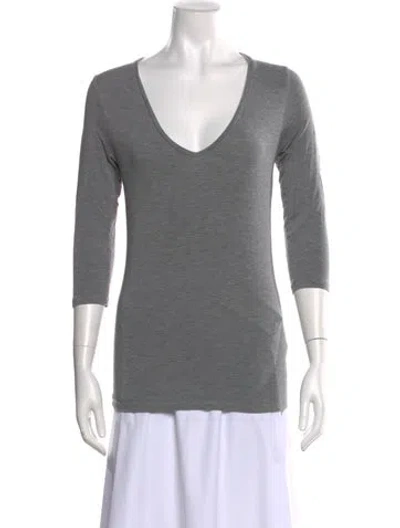 Pre-owned Neiman Marcus V-neck Three-quarter Sleeve T-shirt In Gray