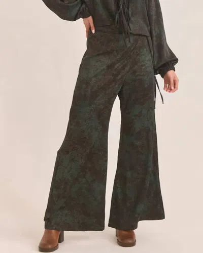 Nekane Nkn Suna Printed Silky Sarong Pant Set In Green