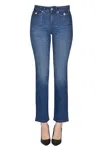 Nenette Flared Jeans With Pockets At Front In Denim
