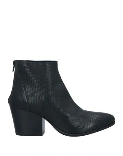 Nenette Woman Ankle Boots Black Size 10 Leather