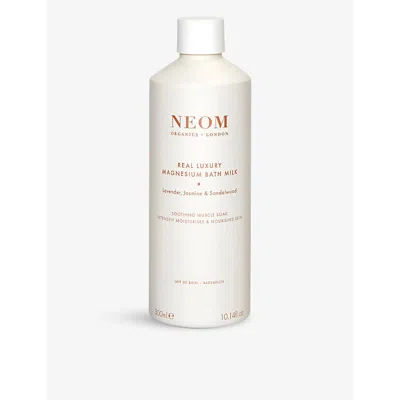 Neom Real Luxury Magnesium Bath Milk In White