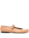 Neous Alchida Shoes In Neutrals