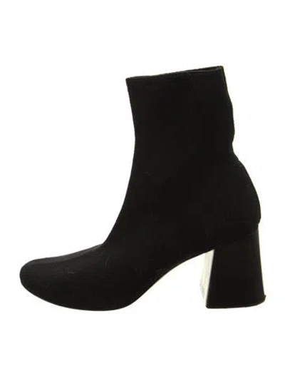 Pre-owned Neous Boots In Black