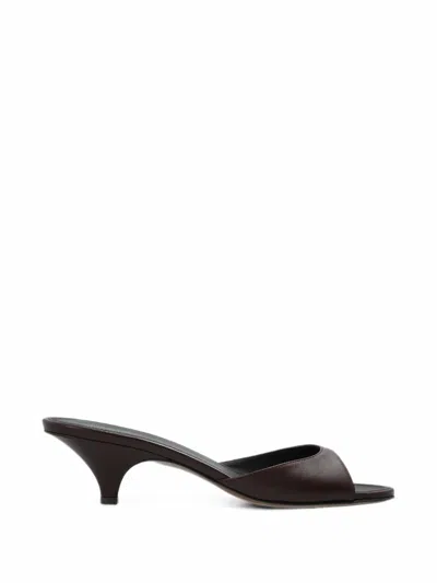 Neous Hynia Leather Sandals In Brown