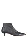 Neous Idra Boot In Black