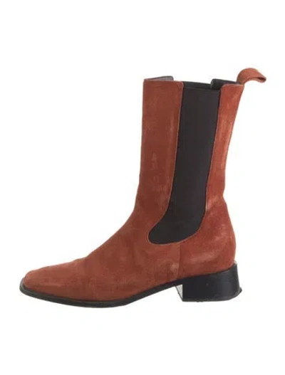 Pre-owned Neous Suede Chelsea Boots In Orange