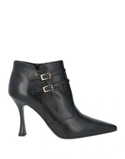 Nero Giardini Woman Ankle Boots Black Size 5 Leather