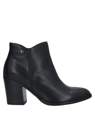 Nero Giardini Ankle Boots In Black