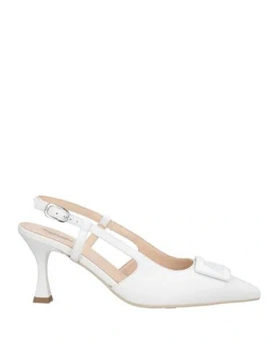 Nero Giardini Woman Pumps White Size 8 Leather