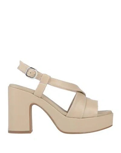 Nero Giardini Woman Sandals Beige Size 6 Leather In Neutral