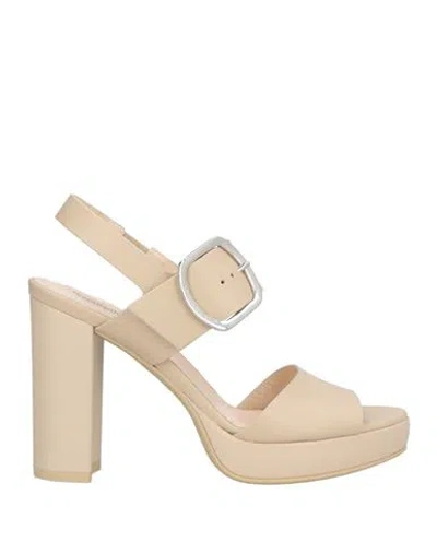 Nero Giardini Woman Sandals Beige Size 6 Leather In Neutral